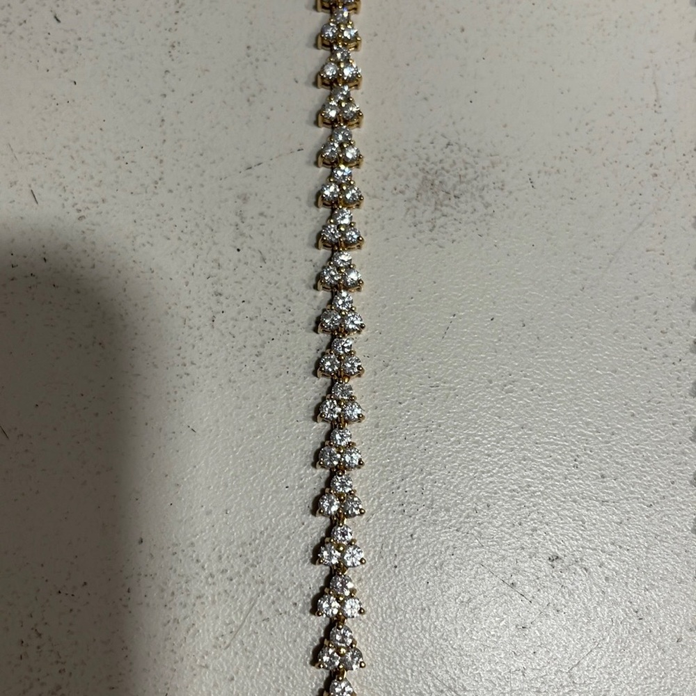 SOLD❤️❤️💙💙HOST PICK💙💙 Stunning diamond and sapphire show piece - Picture 5 of 10